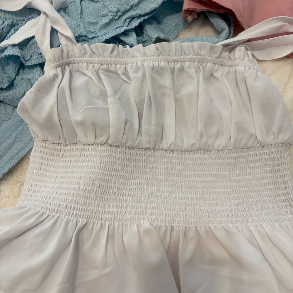Ruffle Top Trio - Picture 3 of 5